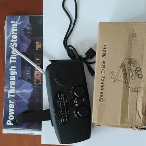 Black Emergency Crank Radio with flashlight